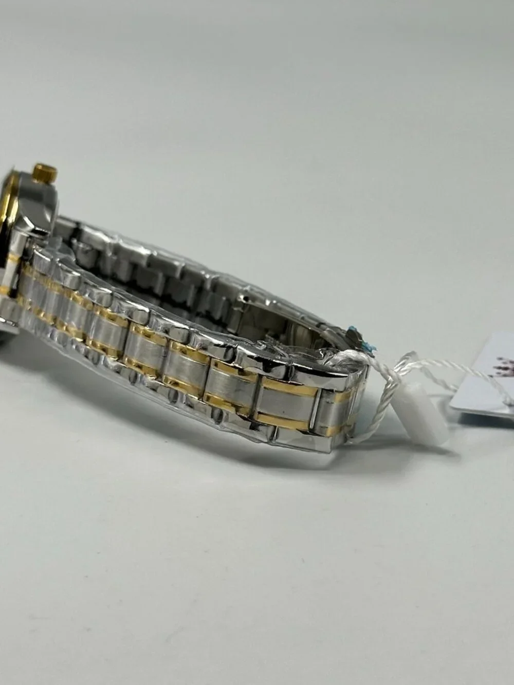 Olevs Watch Women Silver Gold Two Tone Date Window New Battery  7.25